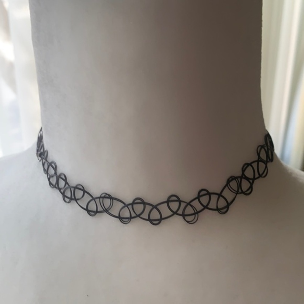 Icing, necklace